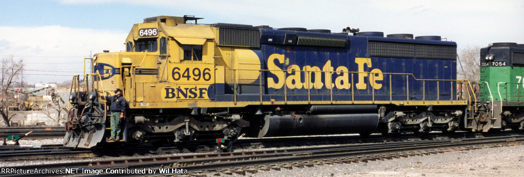 BNSF SD45-2 6496